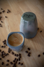 Charger l'image dans la galerie, Tasse à espresso en béton artisanale unique (100ml/3oz)