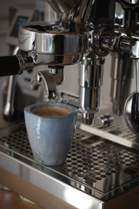 Tasse à café en béton artisanale unique (300ml/10oz)